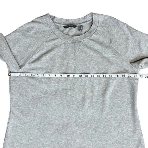 Lisa Rinna Collection Gray 3/4 Flutter Sleeve Crewneck Sweatshirt Size XL - Picture 8 of 12